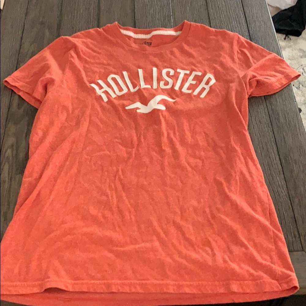 Men’s Hollister T Shirt, Small